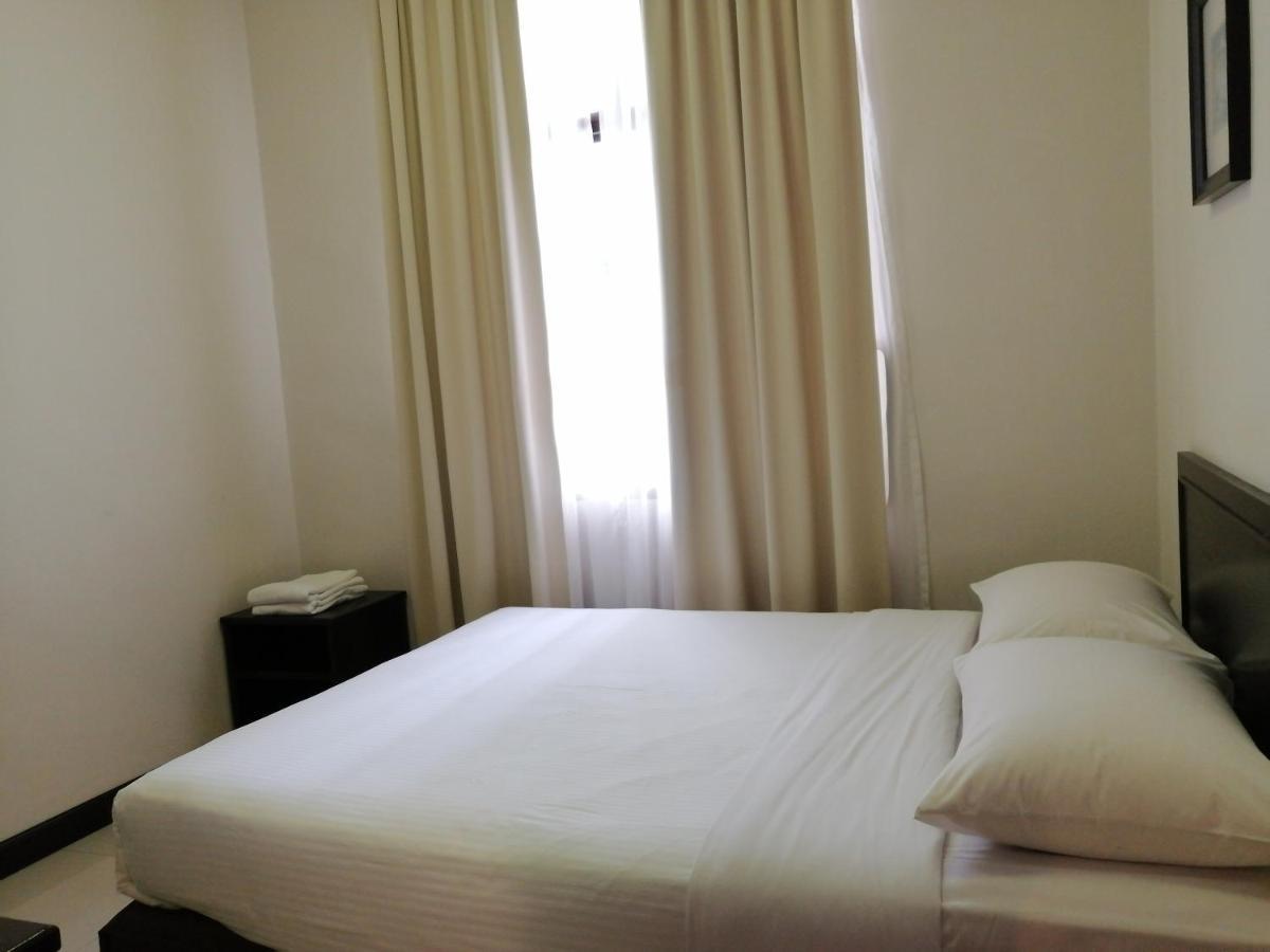 Desa Pelangi Condo George Town Esterno foto