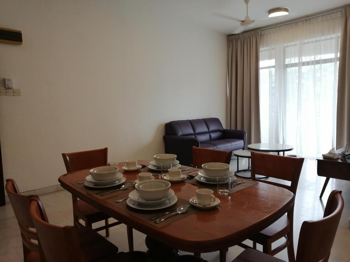 Desa Pelangi Condo George Town Esterno foto