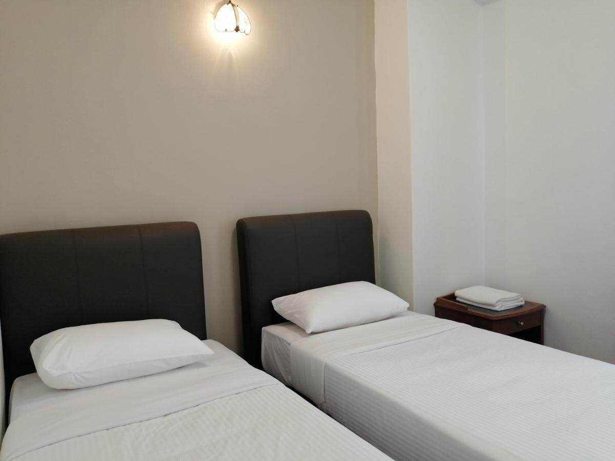 Desa Pelangi Condo George Town Esterno foto